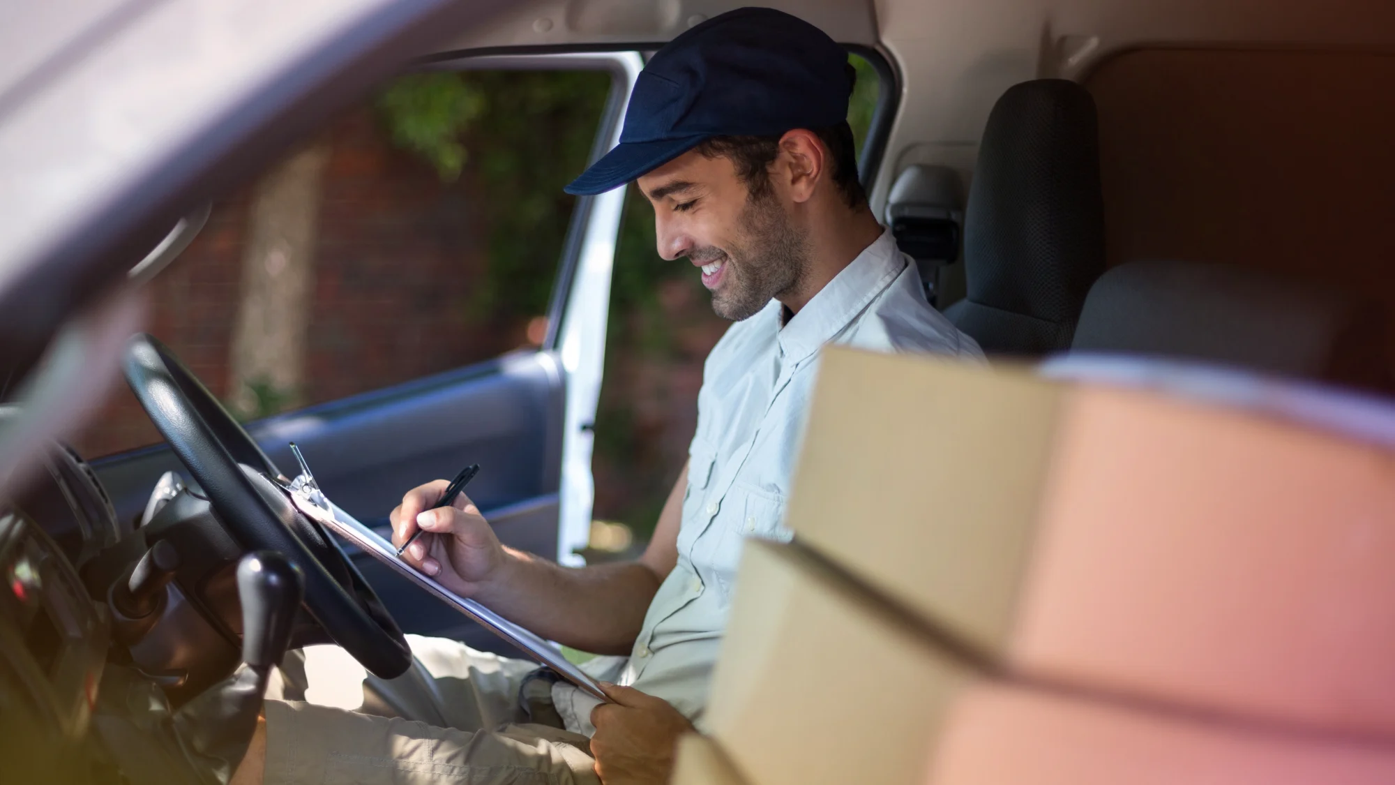 overview of top features that define the best weed delivery services in california for customers including convenience product selection and delivery experience